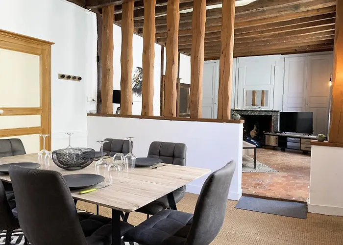 Le Clocher- Appartement Dans Le Coeur De Ville